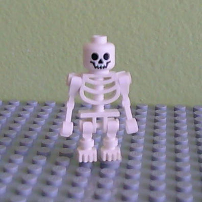 LEGO Minifigure-Skeleton, Fantasy Era Torso with Standard Skull, Mechanical Arms Bent-(Other)-GEN038-Creative Brick Builders
